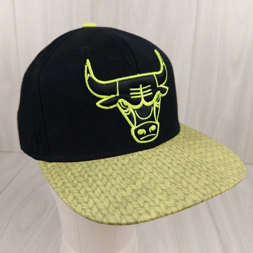 Adidas Chicago Bulls Hat Mens OSFA Black Neon Yellow Embroidered Snapback Cap
